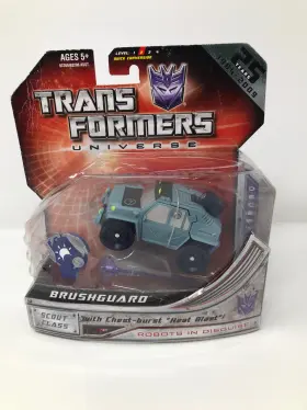 653569437758 TRANSFORMERS Universe Brushguard Cybertron