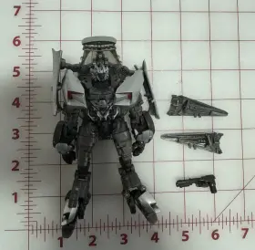 E8208 TRANSFORMERS Studio Revenge Fallen Sideswipe