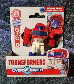 G1040 TRANSFORMERS Cyberworld Optimus Prime Cyber Changers