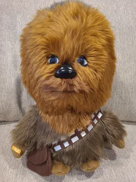 00106J UNDERGROUND TOYS Star Wars Talking Chewbacca