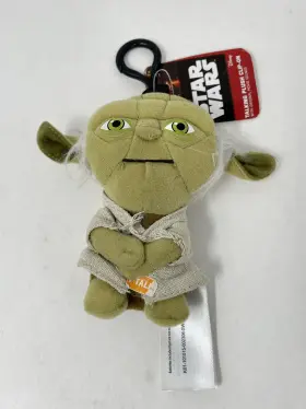 882041002485 UNDERGROUND TOYS Star Wars Yoda Clip Talking Toy