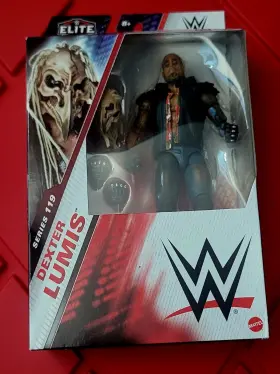 JCJ25 WWE Mattel Elite Dexter Lumis Action Figure Box