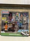 Jazwares/DevSeries Roblox Brookhaven: Brookhavens Most Wanted - 6 Figure Set NEW