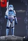 Hot Toys Mms401 1/6 Star Wars Stormtrooper (Porcelain Pattern Version) Action