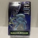 Aliens Warrior Alien Action Figure "Vicious Alien Attacker!" Kenner 1996