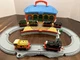 2002 Thomas & Friends Take Along Roundhouse w/ Emily Bill Douglas Donald READ