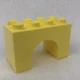 LEGO 11198 Bright Light Yellow Duplo, Brick 2 x 4 x 2 Arch (x1)