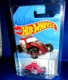 HOT WHEELS COLLECTIBLES CUSTOM VOLKSWAGEN BEETLE  NEW IN KEEPER 2017