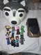 Roblox Piggy Toy Lot - Willow Head Case Bank, 7 Figures  head has a small crack.