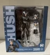 Medicom Mafex No. 123 Catwoman (Batman: HUSH Ver.)