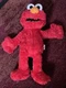 Tickle Me Elmo 2016 C0923 Giggles Shakes Talks Hasbro Sesame Street Plush Gift