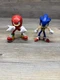 Sonic  Knuckles Jakks Pacific 4 inch Action Figures