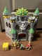 Nintendo Super Mario Deluxe Playset Bowser Castle with figures