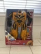 Hasbro MEGA 1-Step BUMBLEBEE Age of Extinction Action Figure NEW!!2014