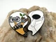 Disney Pixar Wall-E and Eva Heart Two Pin Set NEW Unofficial