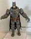 BATMAN-BATTLE STRIKE /TALK ACTION FIGURE-DC COMICS-20 PLUS SOUNDS/LIGHTS UP