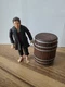 Toybiz  2004  LOTR  Bilbo 111th Birthday Celebration w/ Party Barrel