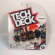 Tech Deck Finesse Fingerboard Common Spin Masters Gundam Robot 75 Black Red 2022
