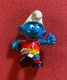 20035 PUFFO FOOTBALLER KICKER (NO BALL) PEYO Schleich SMURF SCHLUMPF vintage
